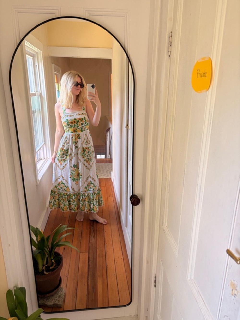 FARM Rio White Maxi Dress with Yellow Lemon & Green Leaf Print - Picture 5 of 11